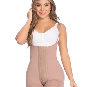 Original Falate 100% made in colombia woman body 05066